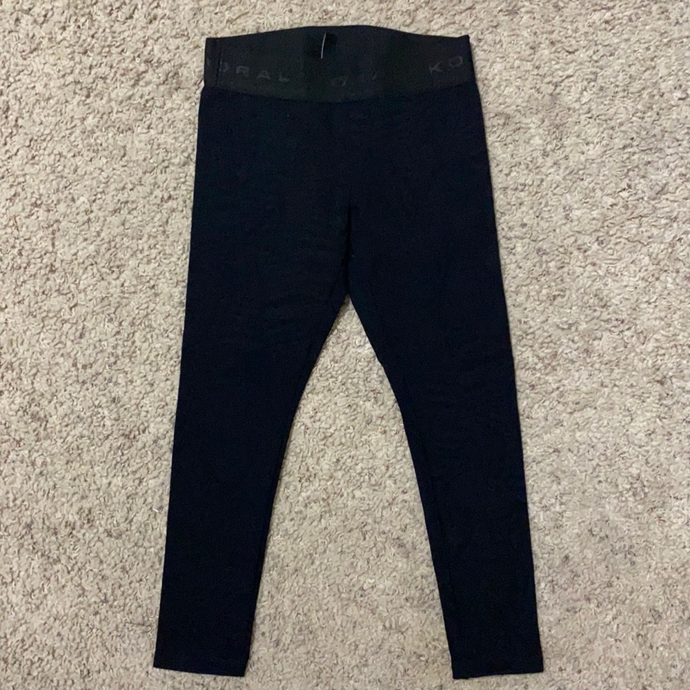 Koral Cropped Legging